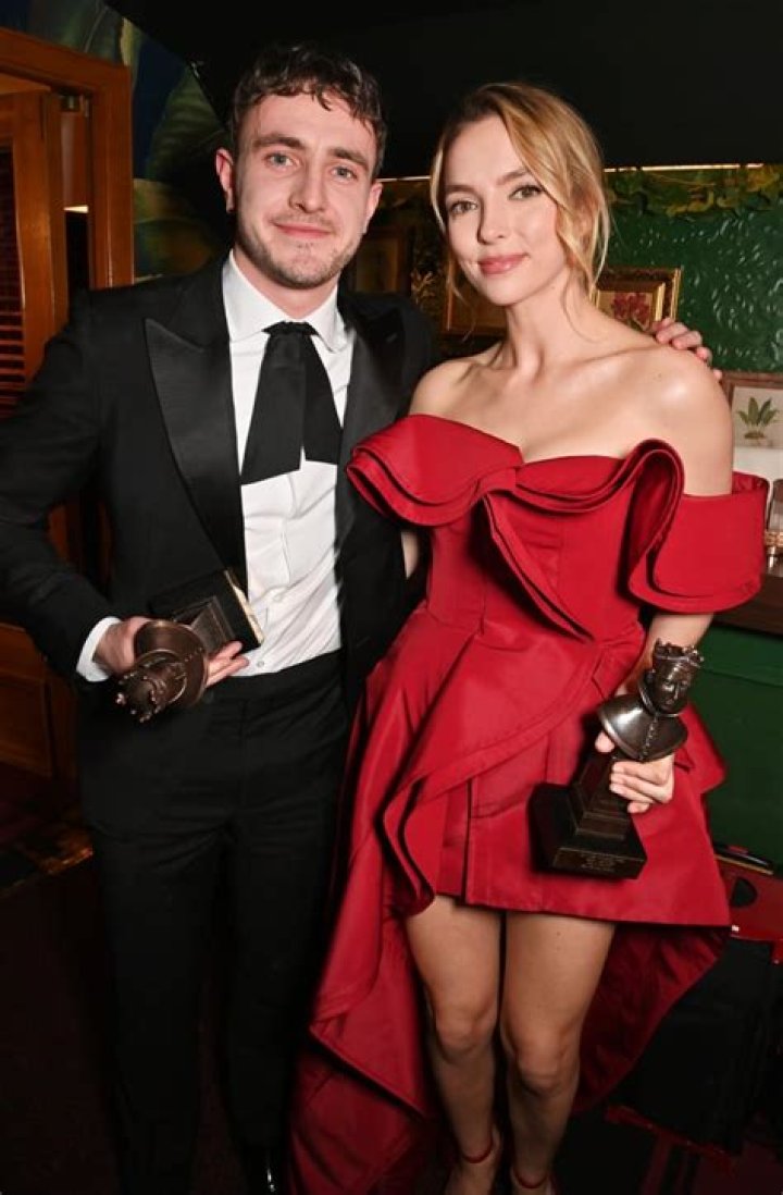 Paul Mescal & Jodie Comer Fans Say They'd Make The 'Perfect Couple